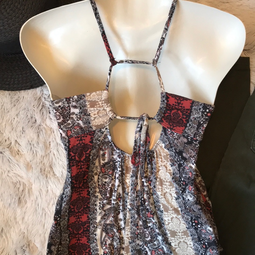 Patterned Tank - Picture 2 of 3